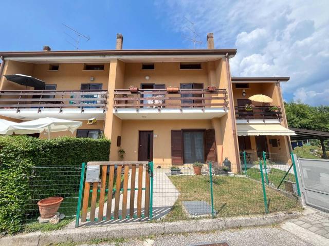 Terratetto plurifamiliare in vendita a Montenars