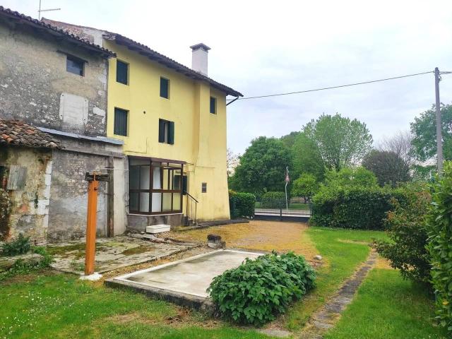 Terratetto plurifamiliare in vendita a Sacile