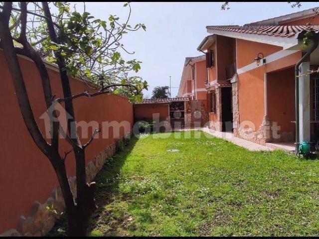 Terratetto plurifamiliare viale Corona Boreale 14, Colle Romito, Ardea