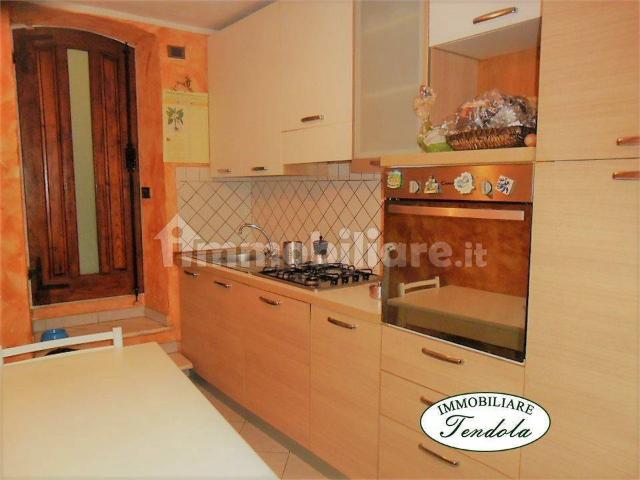 Terratetto plurifamiliare 130 m², Centro, Castelnuovo Magra