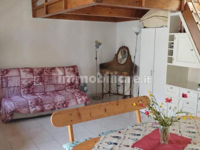 Terratetto unifamiliare 40 m², ottimo stato, Marina di Massa Centro, Massa