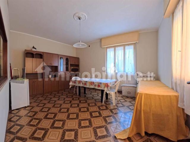 Terratetto unifamiliare 100 m², buono stato, Centro, Casalpusterlengo