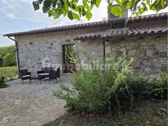 Terratetto unifamiliare 100 m², nuova, Centro, Todi
