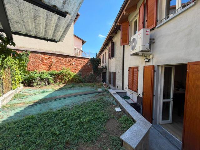 Terratetto unifamiliare 103 m², ottimo stato, Centro, Villafranca d'Asti