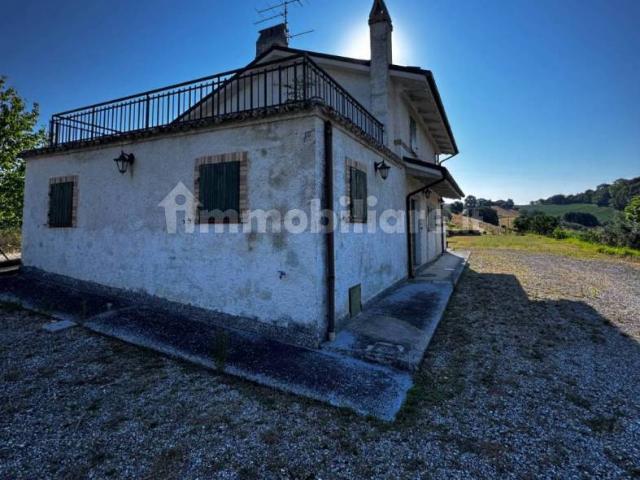 Terratetto unifamiliare 120 m², Montottone