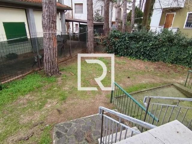 Terratetto unifamiliare 130 m², ottimo stato, Pinarella, Cervia