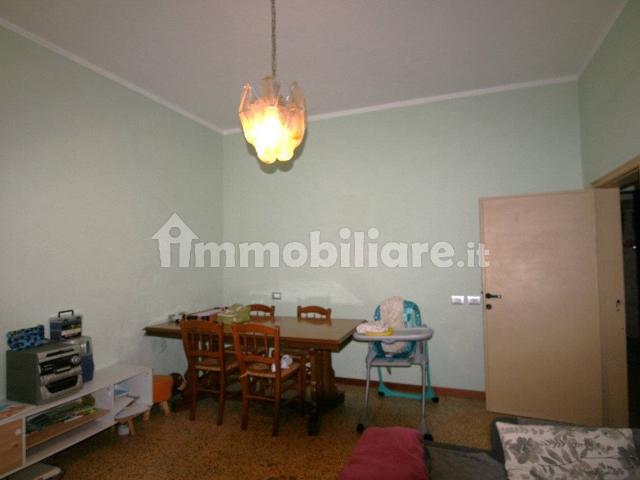 Terratetto unifamiliare 157 m², buono stato, Acquaviva, Montepulciano