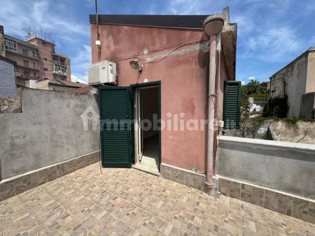 Terratetto unifamiliare via Cibele, Cibali, Catania