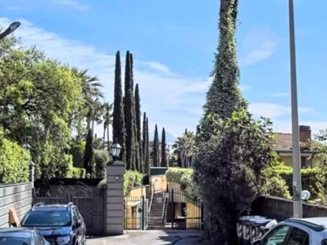 Terratetto unifamiliare via Giulio Venzi 4, Pisana Bravetta, Roma