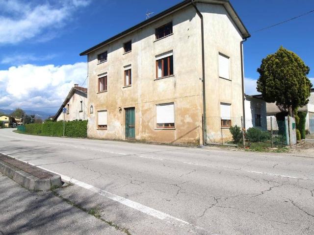 Terratetto unifamiliare via Vignole 78, Preara Moraro Levà Nord, Montecchio Precalcino