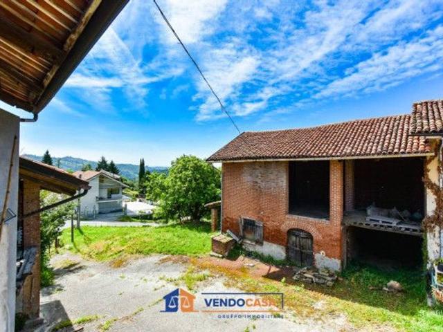 Terratetto unifamiliare in vendita a Cinzano