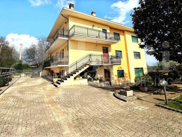 Terratetto unifamiliare in vendita a Avezzano