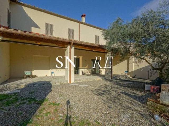 Terratetto unifamiliare in vendita a Firenze