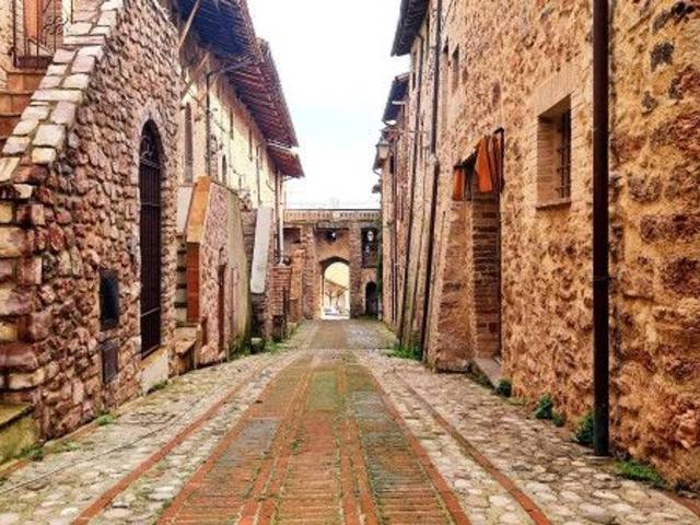 Terratetto unifamiliare in vendita a Spoleto