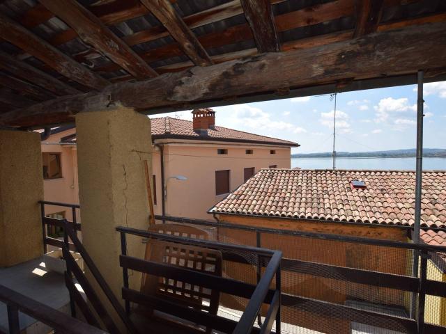 Terratetto unifamiliare in vendita a Predore