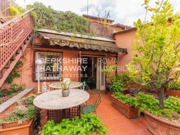 Terratetto unifamiliare in vendita a Roma