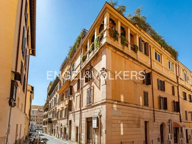 Terratetto unifamiliare in vendita a Roma