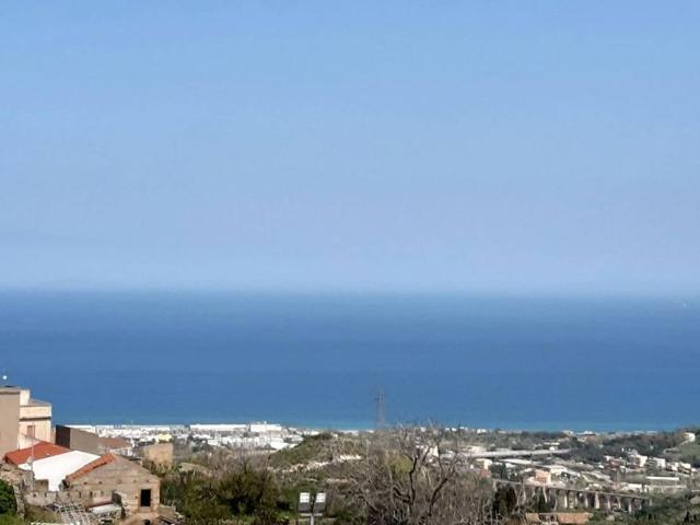 Terratetto unifamiliare in vendita a Villafranca Tirrena