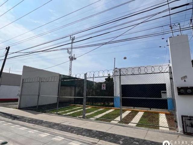 Terraza terreno en venta colonia el Batan
