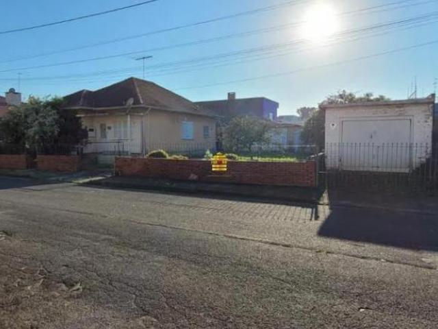 Terrenão centralizado no Bairro Scharlau !