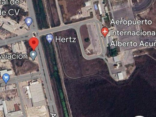 Terreno muy bien ubicado sobre la Av. Héroes de Nacozari, frente al aeropuerto de Campeche
