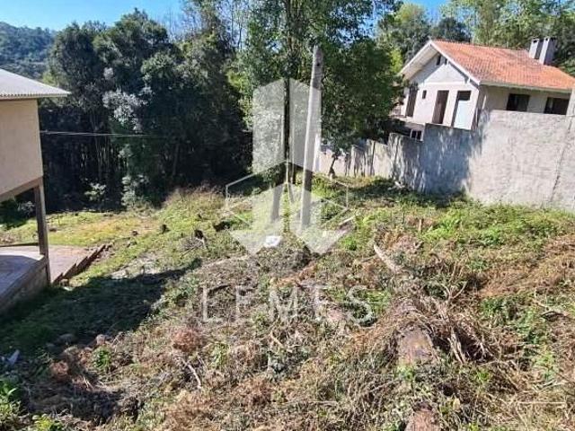 TERRENO MEDINDO 12 X 39 M² TOTALIZANDO 468M². EXCELENTE OPÇÃO PARA VC CONSTRUI