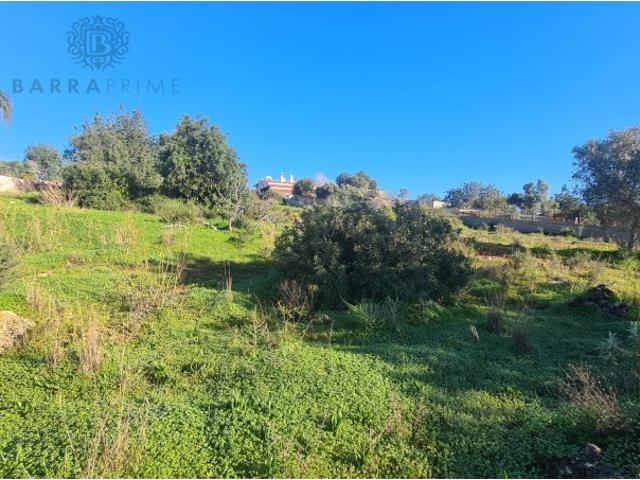 Terreno Misto para Construção de uma Moradia em Pechão, Olhão