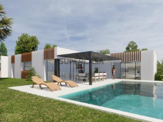 Terreno Misto com 5368 m2 com projeto aprovado para construção de moradia térrea!