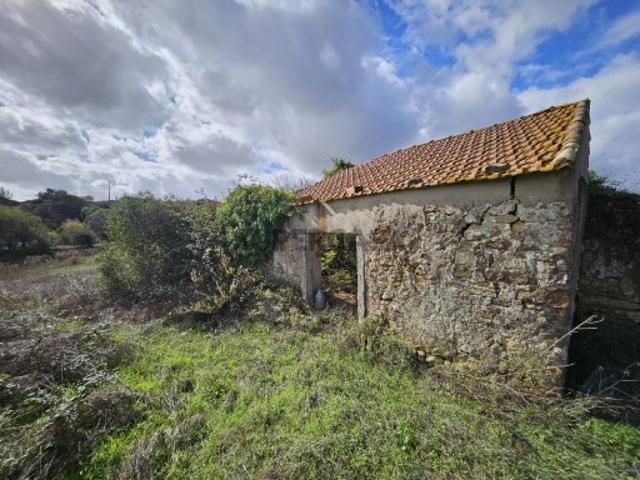 Terreno Misto com Área Total: 93.249 m² Rústico e Área Urbana de 194m² localizado no Jeromelo no Milharado