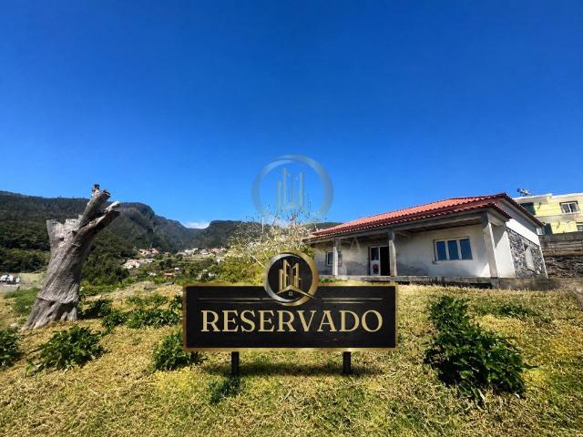 Terreno Misto com casa construída 84m² Monte