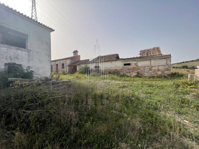 Terreno misto com construções | Torres Vedras