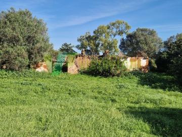 Terreno Misto com Ruína Entre de Lagos e Portimão