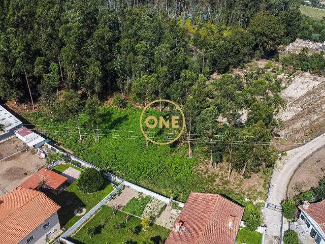 Terreno Misto de 4.800 m² em Silveiros, Barcelos
