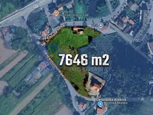 Terreno Misto de 7646m2 em área de construção