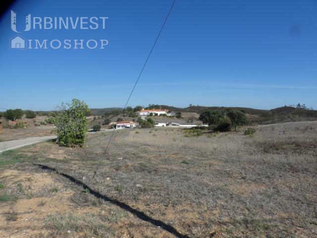 Terreno misto em Casas Velhas, concelho de Portimão