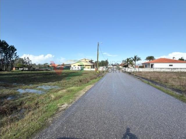 TERRENO MISTO EM CATANHEDE