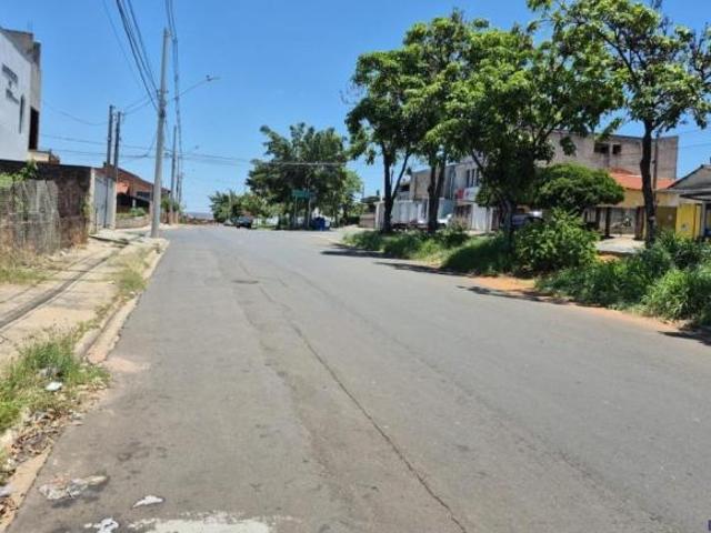 Terreno na avenida comercial à venda em Hortolândia SP, bairro Pq Orestes Ongaro 250,00 m² de área