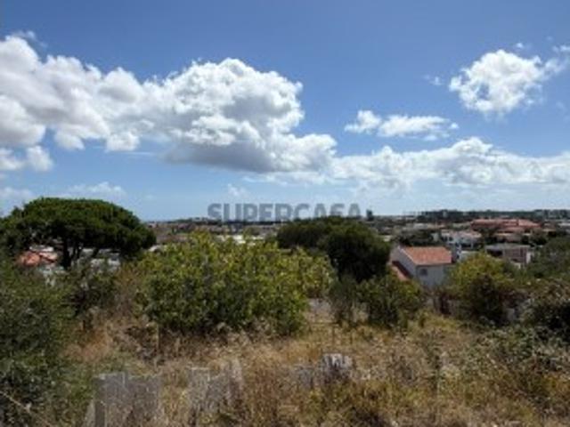 Terreno na Adroana