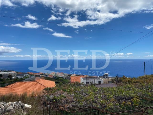 Terreno na Calheta com projecto aprovado