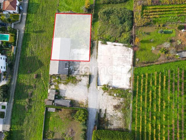 terreno na lixa