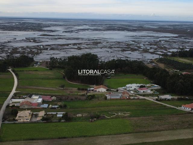 Terreno na Rua do Vale Ratinhas | Paço | Esgueira