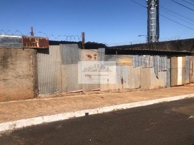 Terreno na Vila Simoni em Jaboticabal