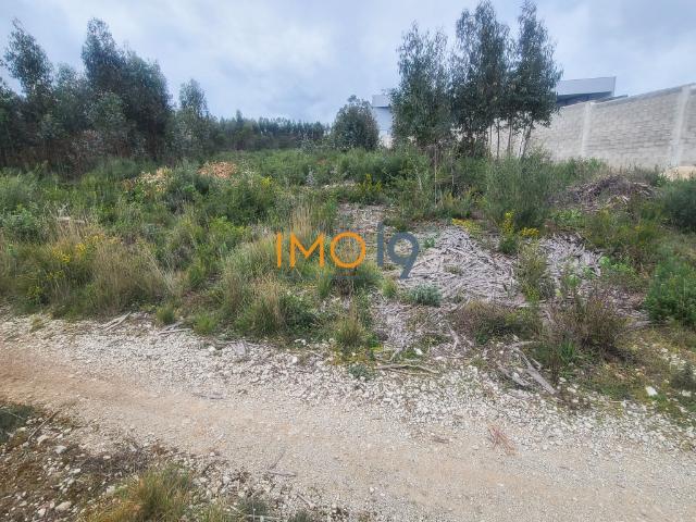 TERRENO NA ZONA INDUSTRIAL DE BOLEIROS/MAXIEIRA COM 6268 M2