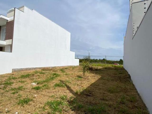 TERRENO NO MONTSERRAT