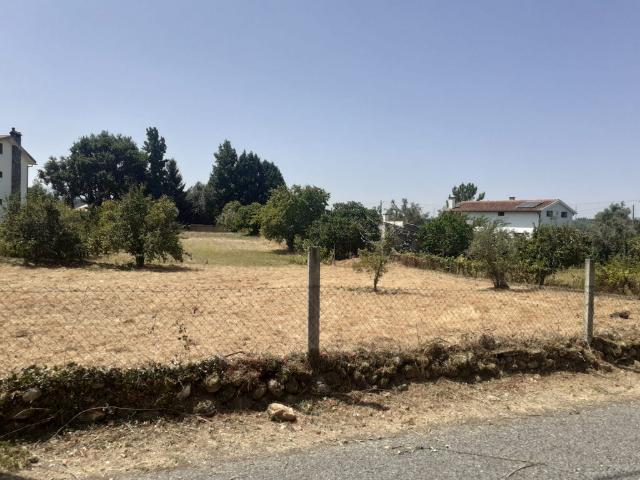 Terreno no aglomerado Urbano p/ venda Côja