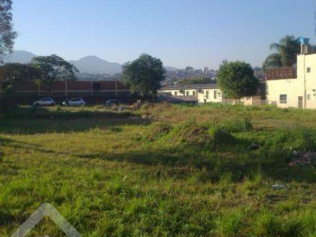Terreno no bairro Canudos