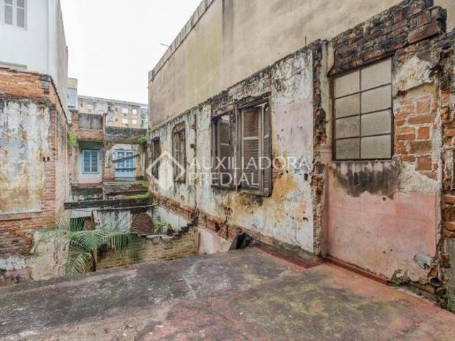TERRENO NO BAIRRO CENTRO HISTORICO