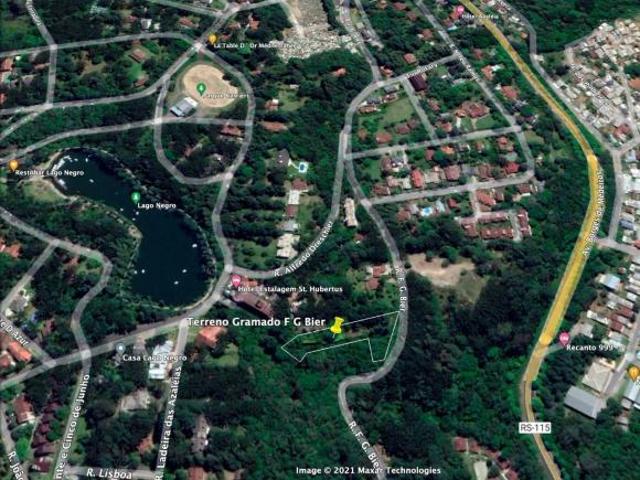 Terreno no Bairro Planalto com 1.690,25 m². Terreno próximo ao Lago Negro