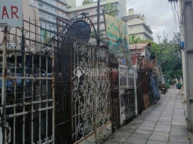 Terreno no bairro Rio Branco de esquina