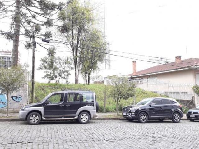 Terreno no bairro São Pelegrino